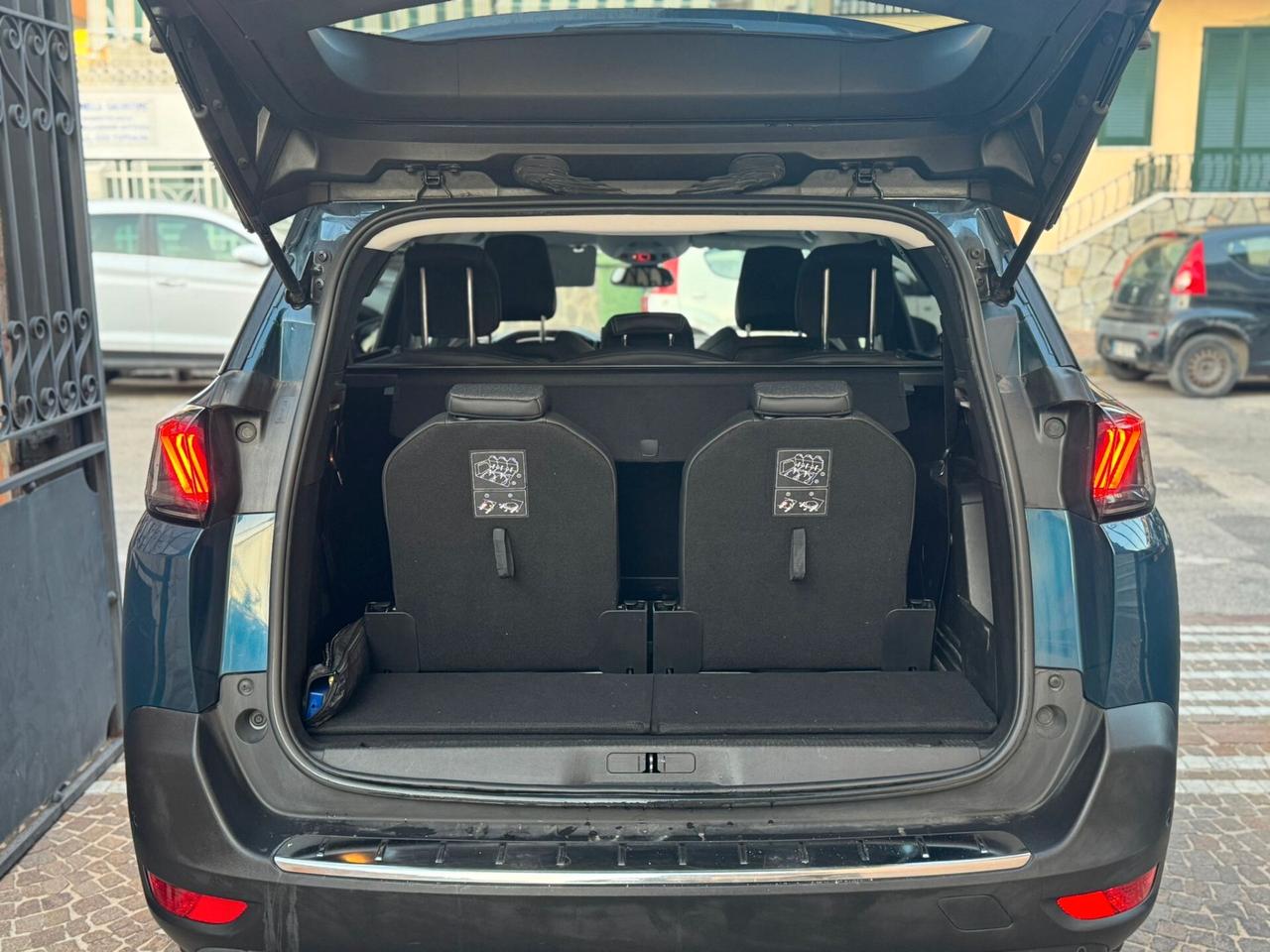 Peugeot 5008 BlueHDi 130 S&S EAT8 Allure 7 POSTI