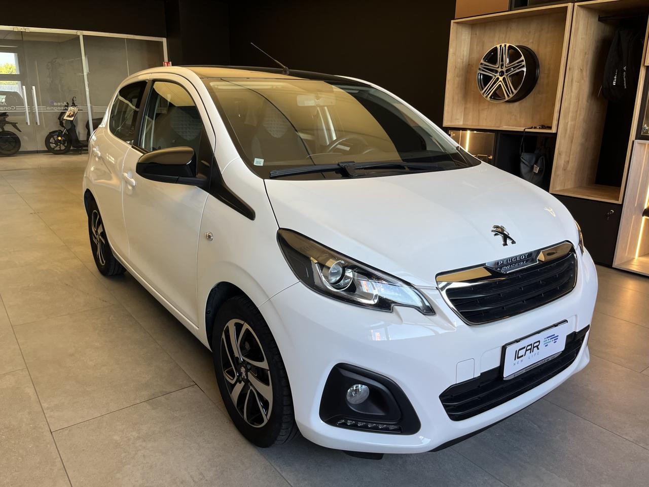 PEUGEOT 108 - 108 5p 1.0 vti Active s&s neopatentati