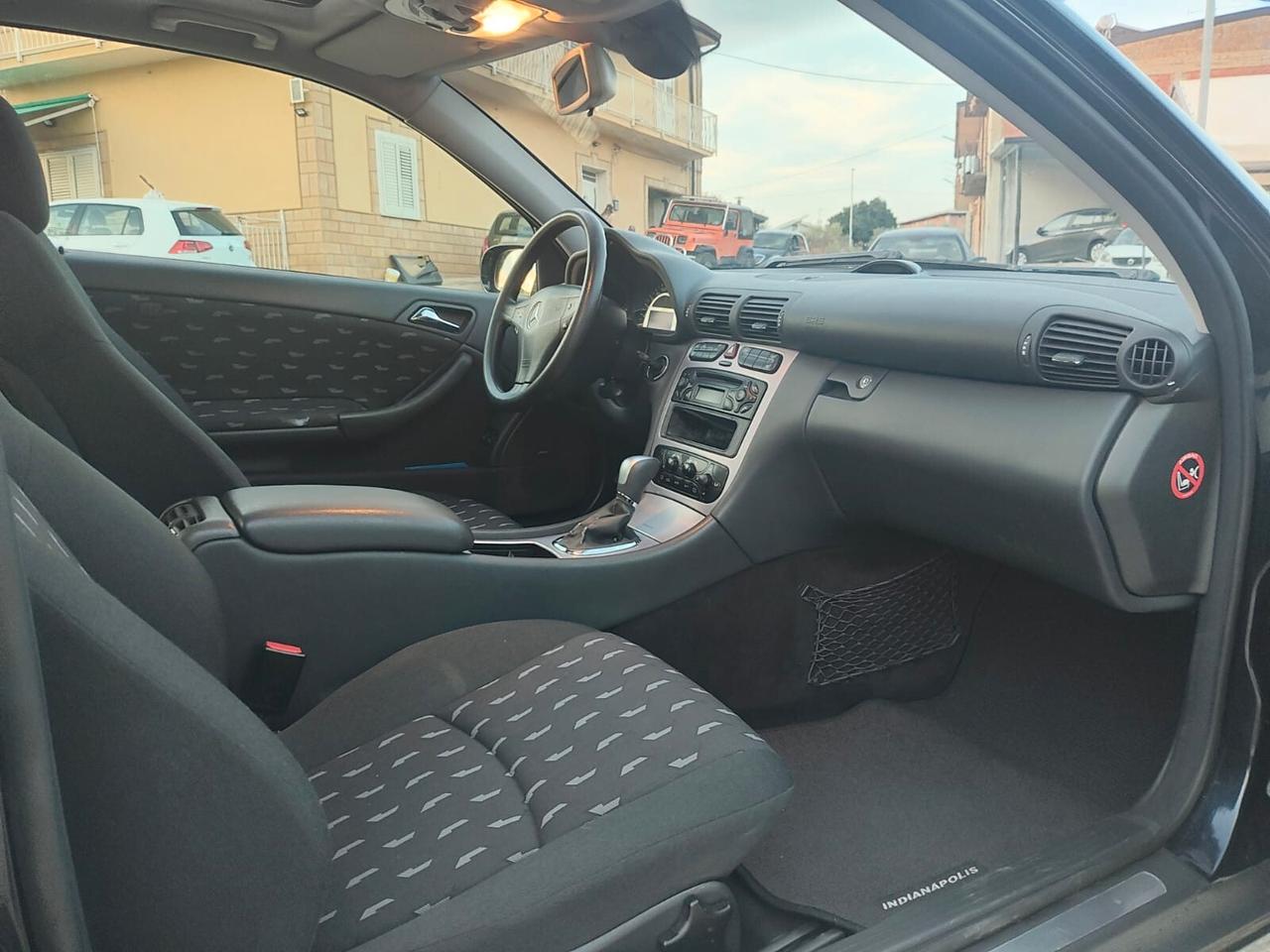 Mercedes-benz C 220 CDI sport coupe 120mila km