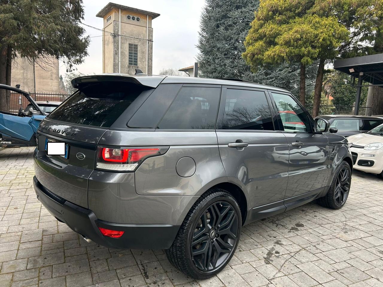 Land Rover Range Sport 3.0 TDV6 HSE Dynamic TETTO - PELLE - IVA ESPOSTA
