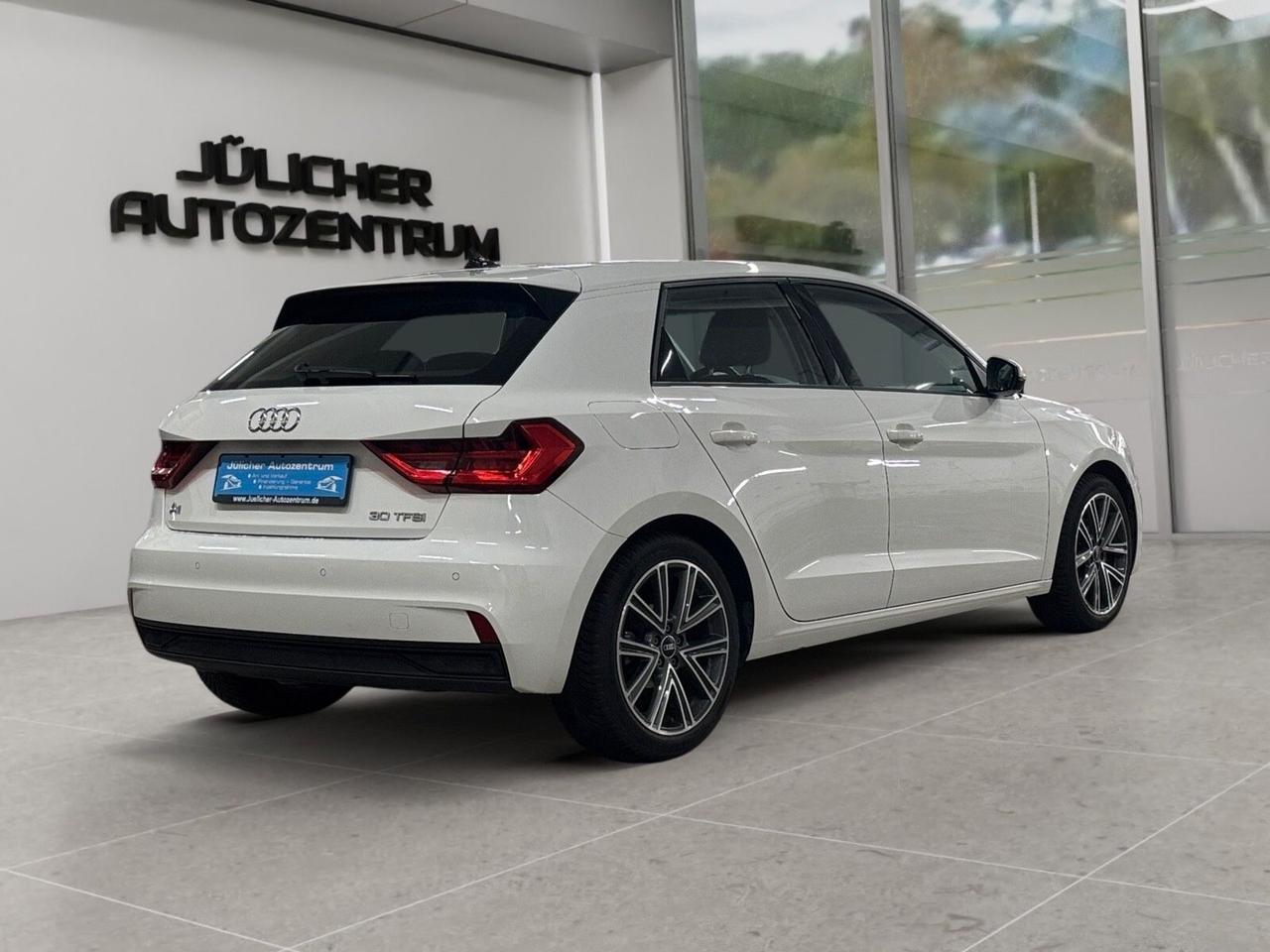 Audi A1 SPB 30 TFSI Admired Advanced LED