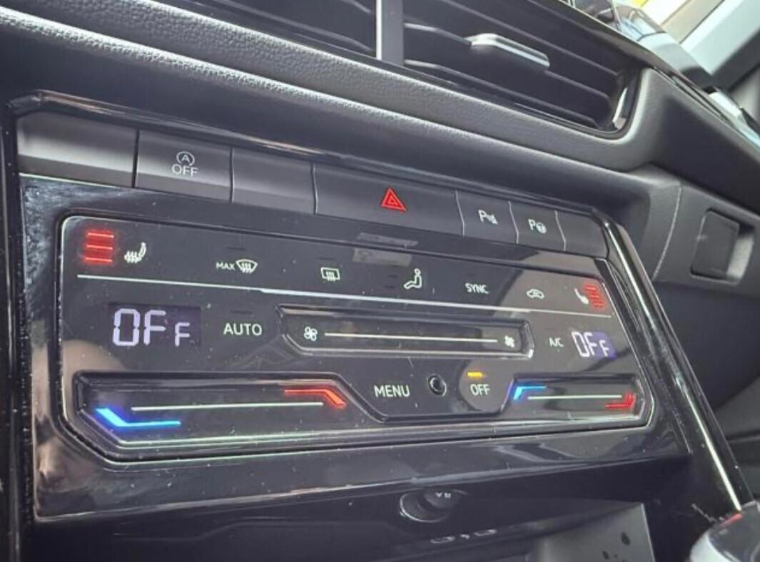 VOLKSWAGEN T-Roc 2.0 TDI DSG 4motion R LINE 19 PANORAMA PRONTA CONSEGNA