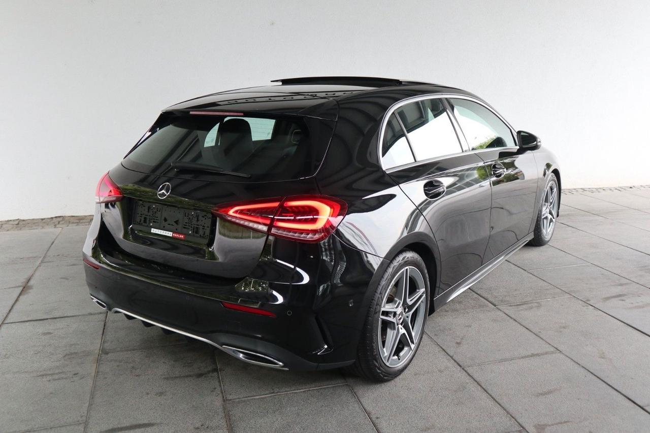 MERCEDES-BENZ A180d PREMIUM AMG-PANO-MULTIBEAM-BURMESTER