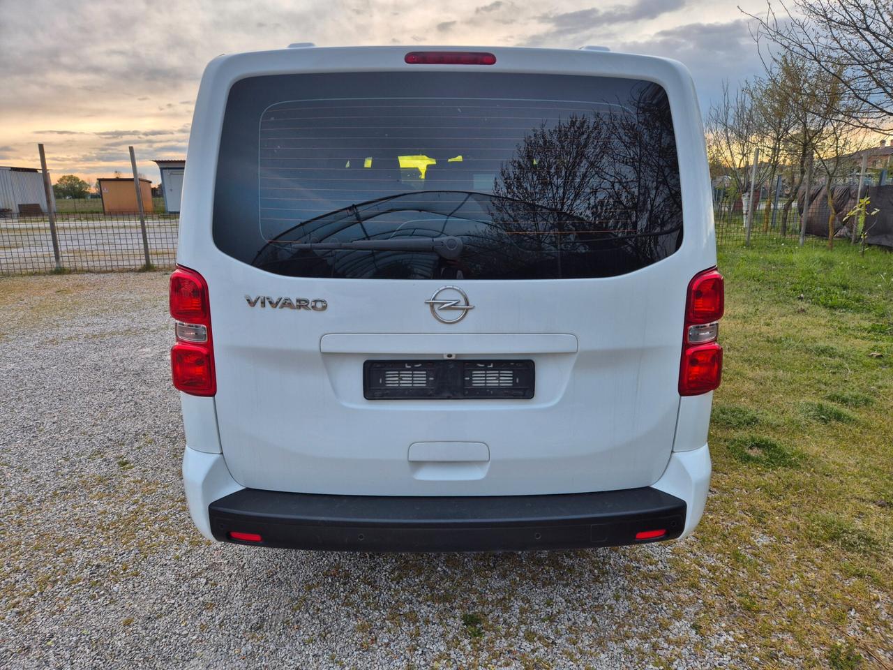 Opel Vivaro 2.0 Diesel 150CV PER EXPORT
