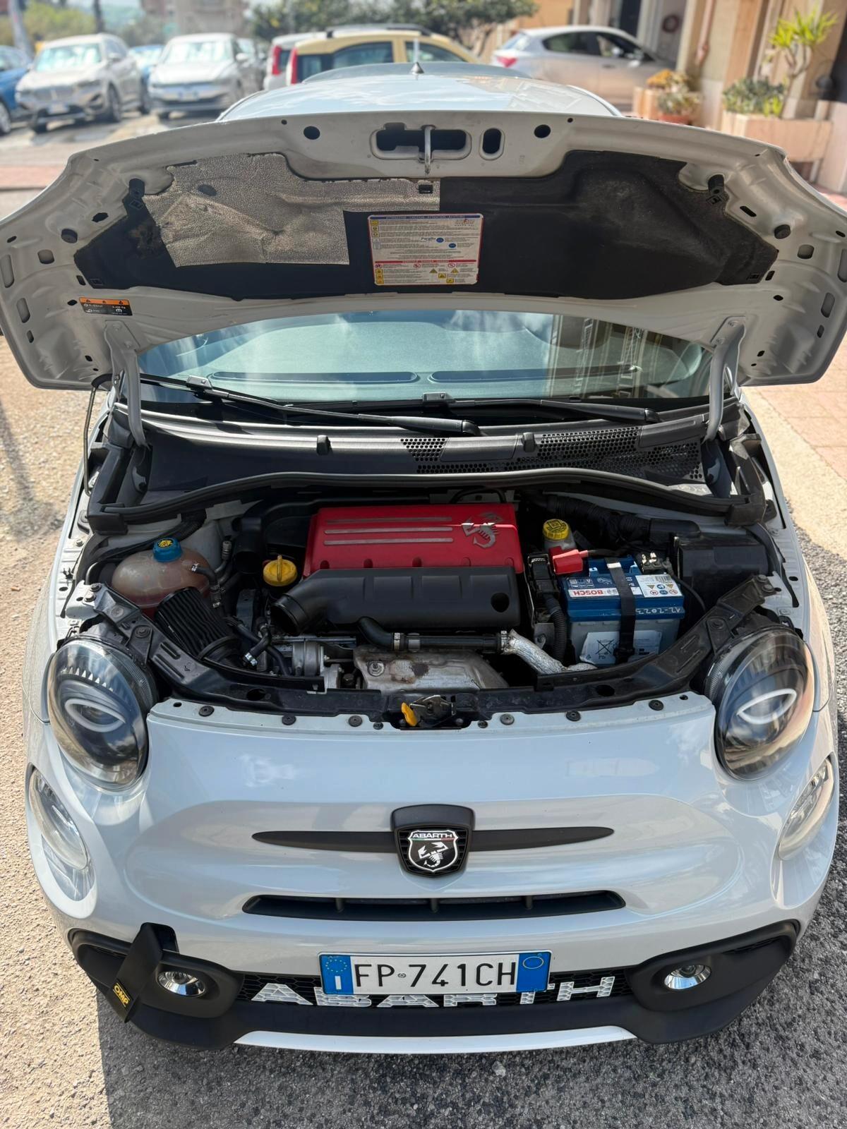 Abarth 595 1.4 Turbo T-Jet 180 CV Competizione