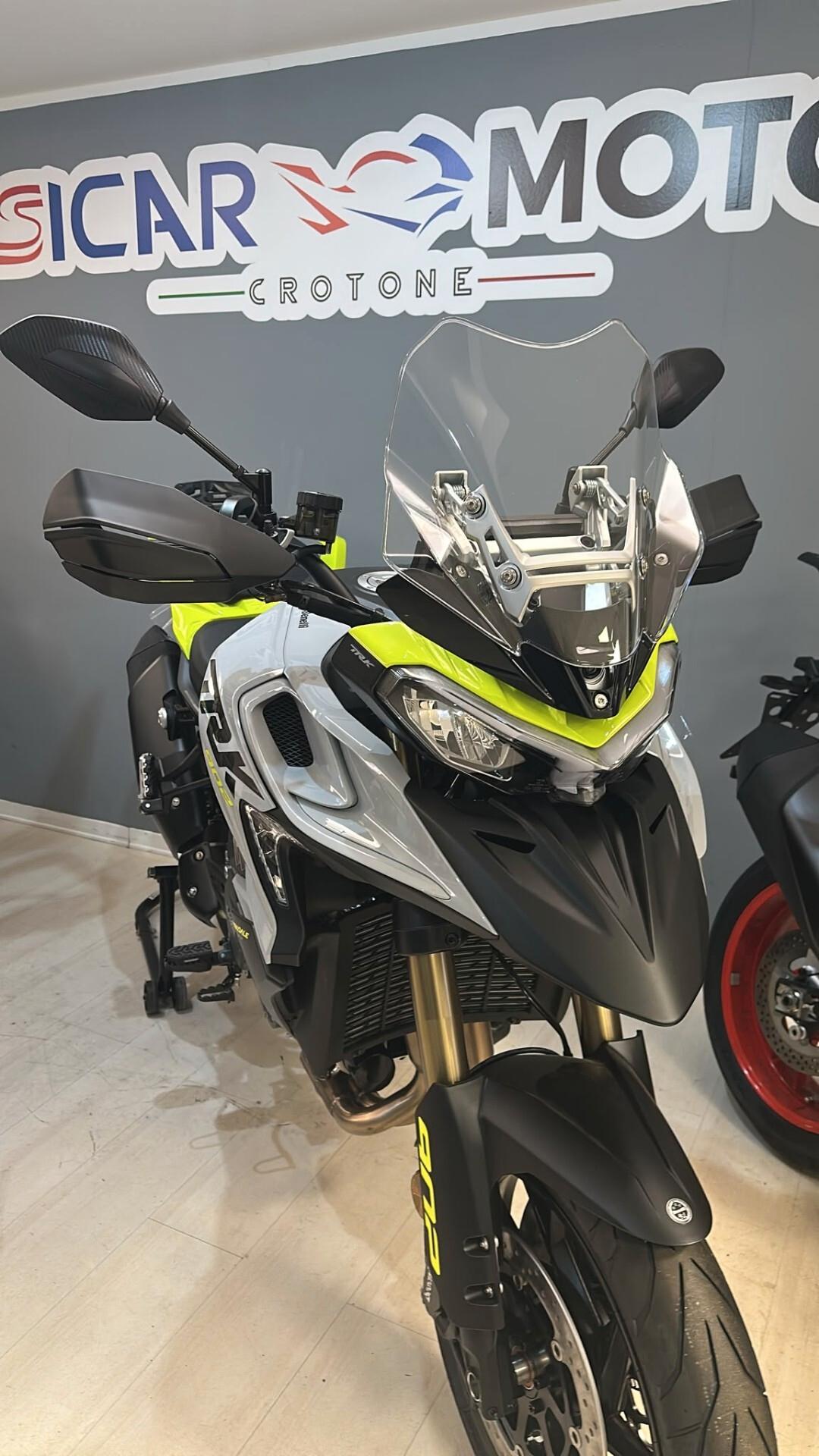 Benelli TRK 902 STRADALE