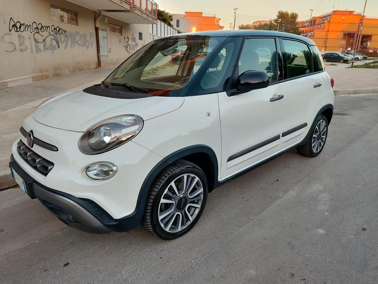 Fiat 500L 1.3 mjt CROSS TETTO PANORAMICO FULL 2019!!