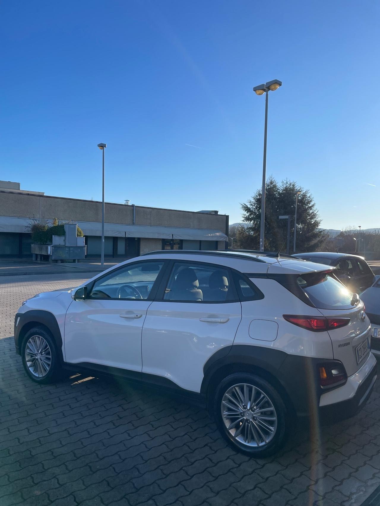 Hyundai Kona 1.6 CRDI 4WD Hybrid 48V DCT XLine
