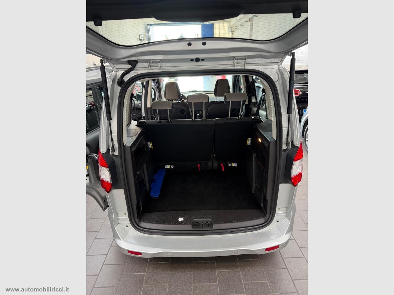 FORD Tourneo Courier 1.0 EcoBoost 100 CV TITANIUM