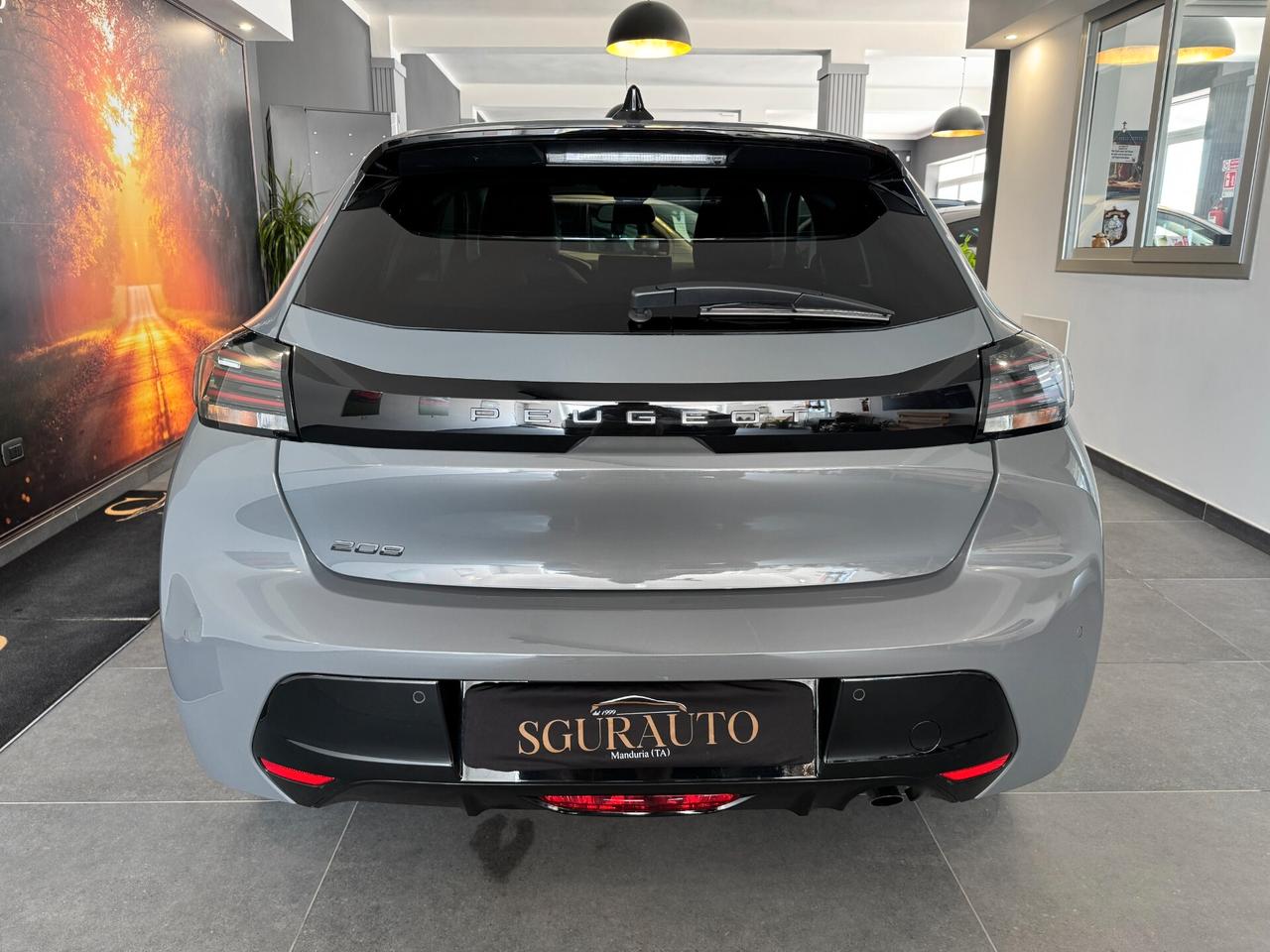 PEUGEOT 208 1.2 PURETECH ALLURE 2025