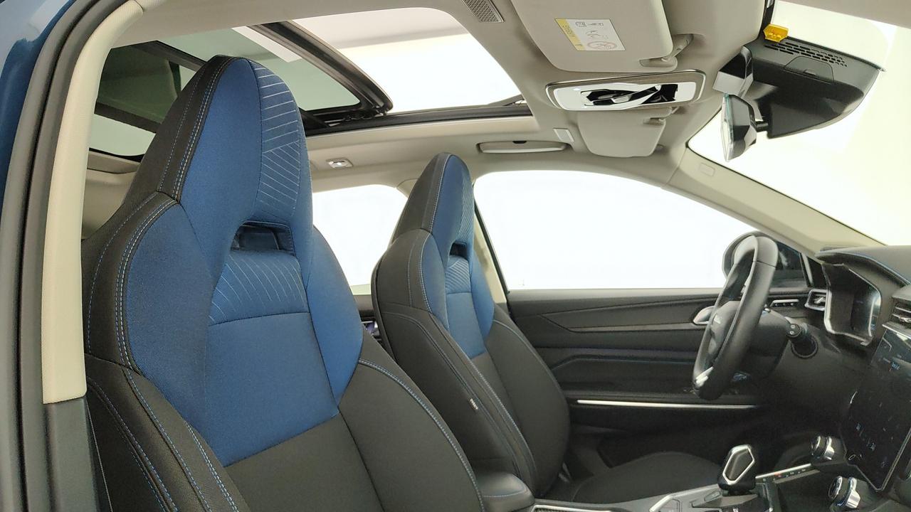 LYNK & CO 01 1.5 td phev auto