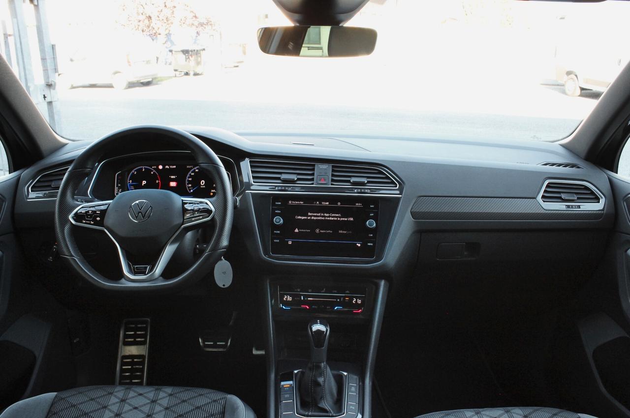 Volkswagen Tiguan 2.0 TDI 150 CV SCR DSG R-Line
