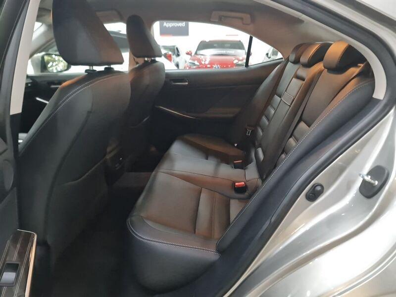 Lexus IS IS Hybrid Luxury