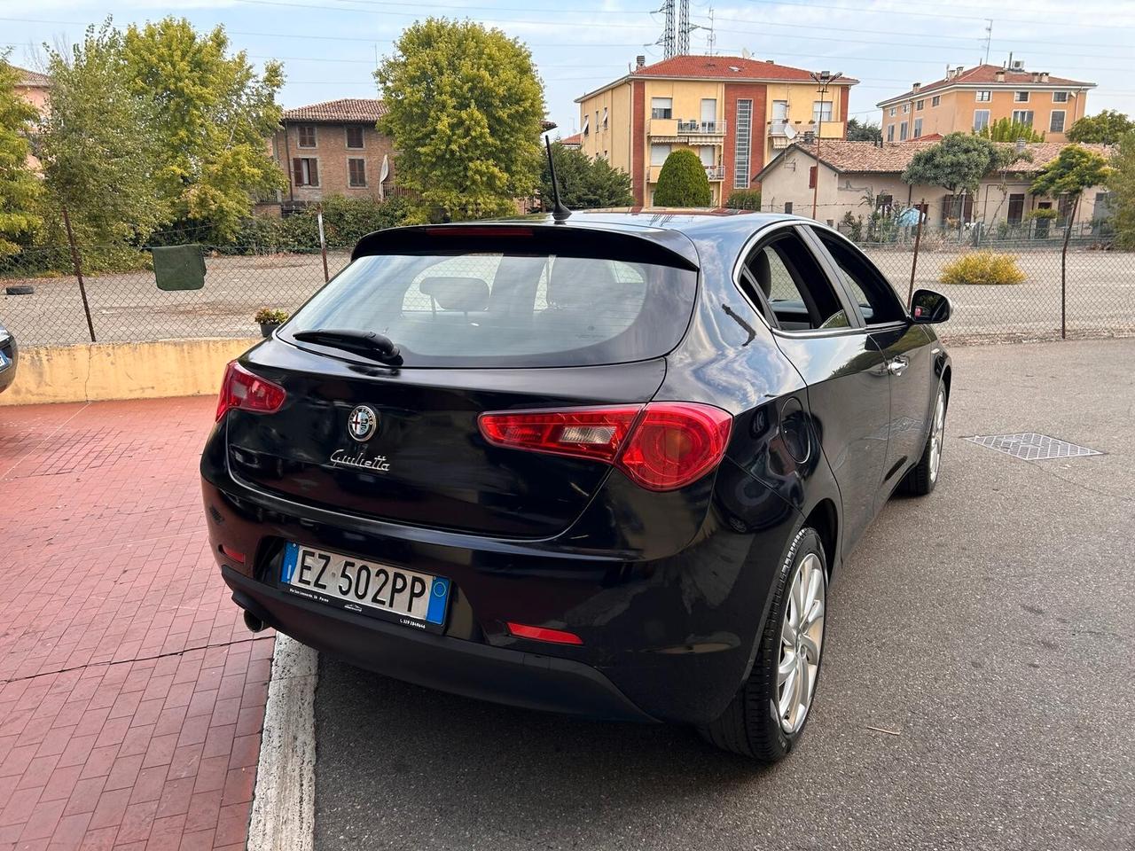 Alfa Romeo Giulietta 2015 1.6 Diesel 105 CV Exclusive CDF