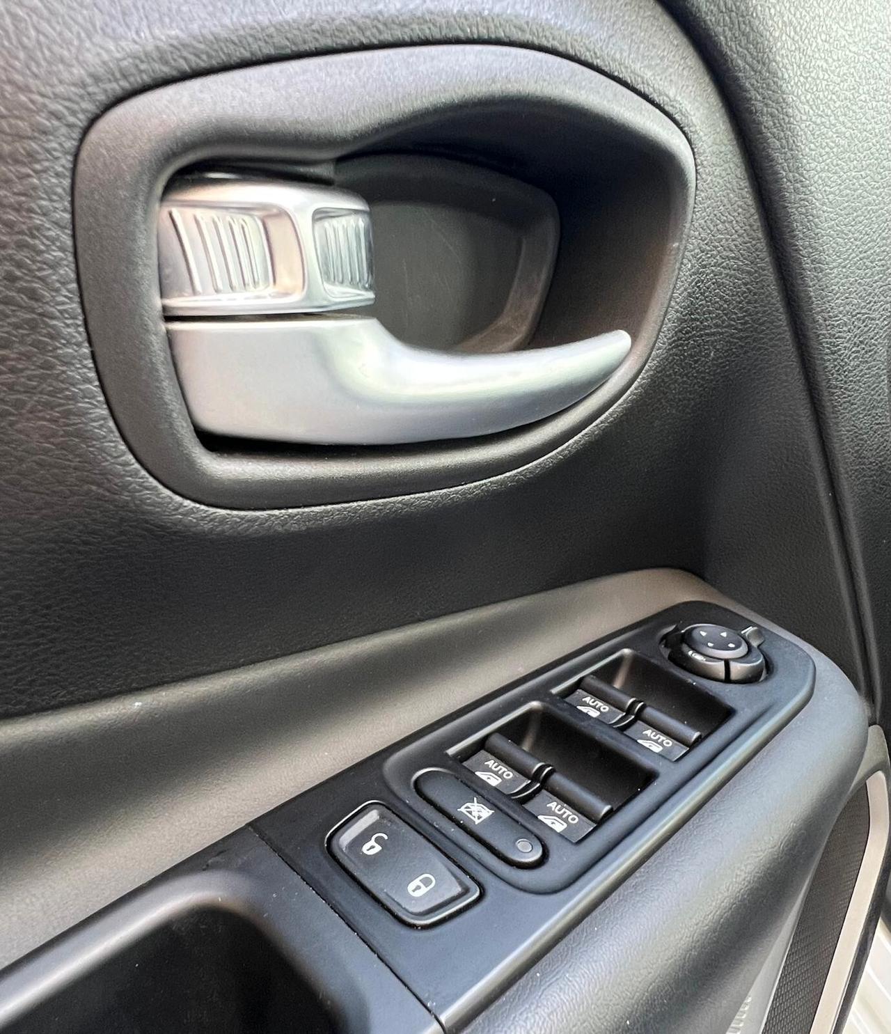 Jeep Renegade 1.6 Mjt 130 CV 80th Anniversary