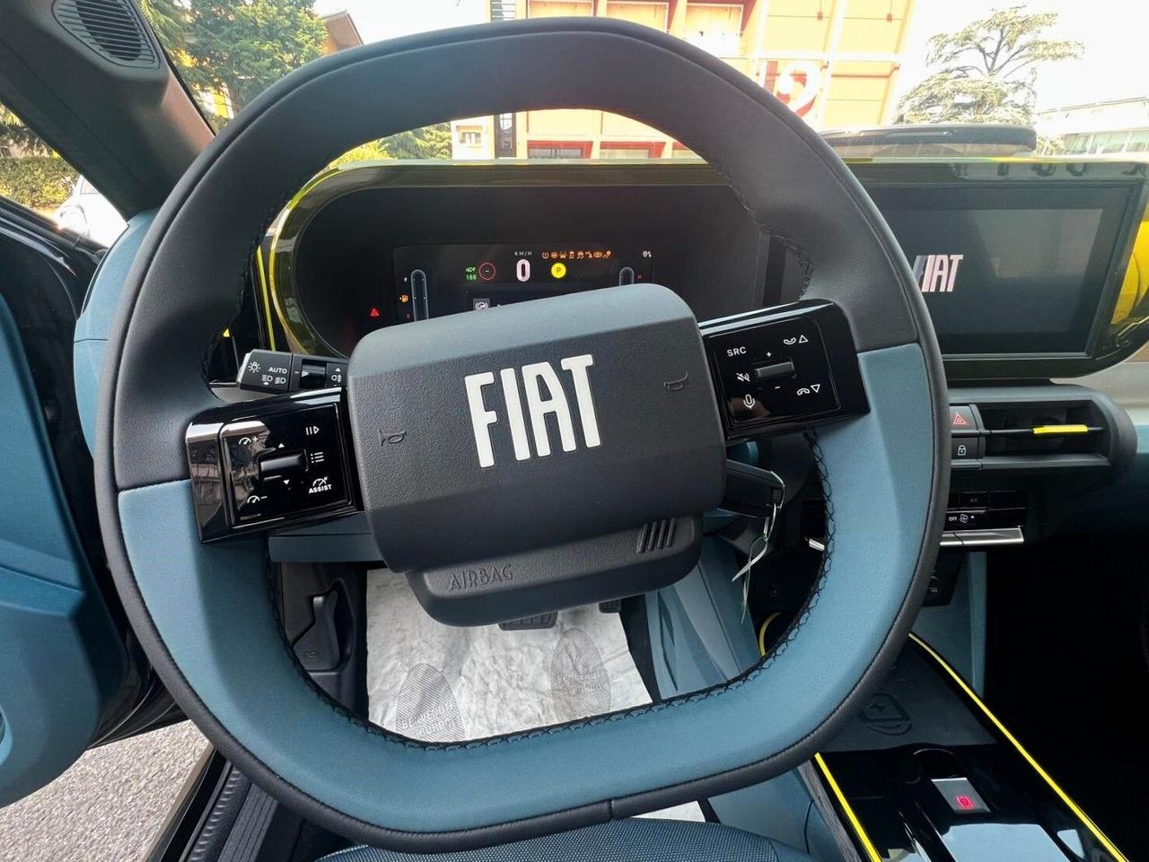 Fiat Grande Panda 1.2 Hybrid 110 CV S&S La Prima