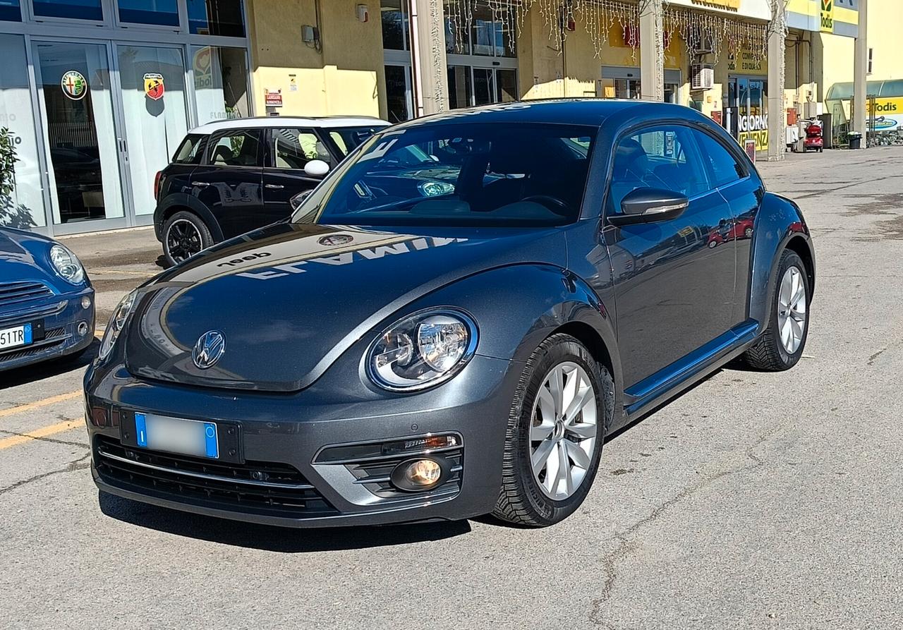 Volkswagen Maggiolino 2.0 TDI DSG Design BlueMotion Technology