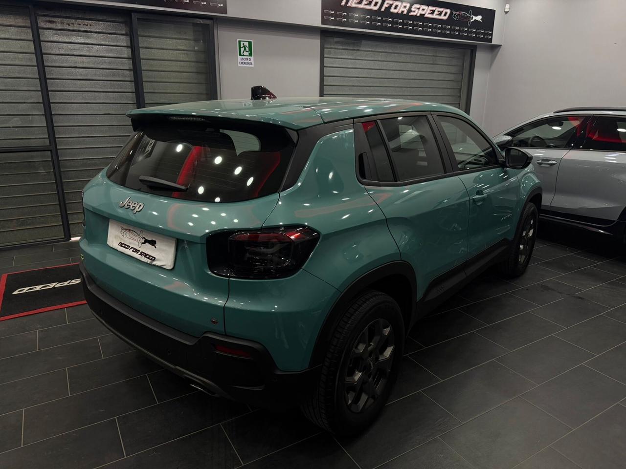 Jeep Avenger 1.2 Turbo 100 CV MHEV Summit
