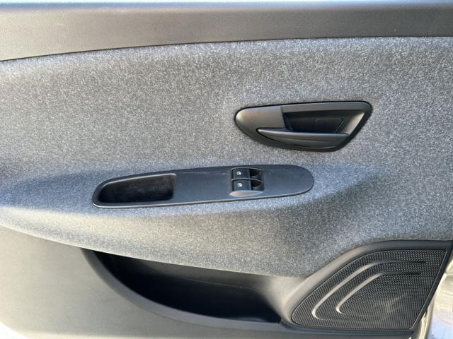 LANCIA Ypsilon 1.0 FireFly 5 porte S&S Hybrid Ecochic Silver