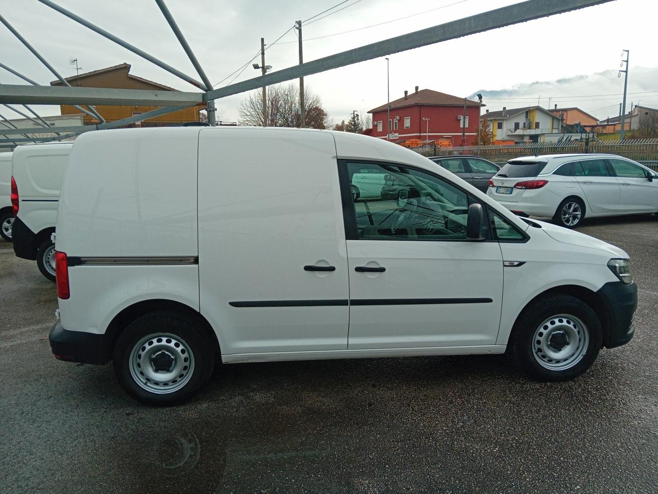 Volkswagen Caddy 2.0 TDI - 2019 - E6