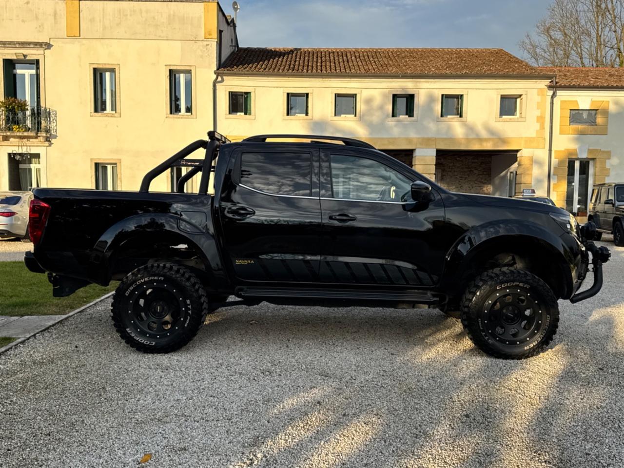 Nissan Navara 2.3 dCi 190 CV 7AT 4WD Double Cab N-Connecta