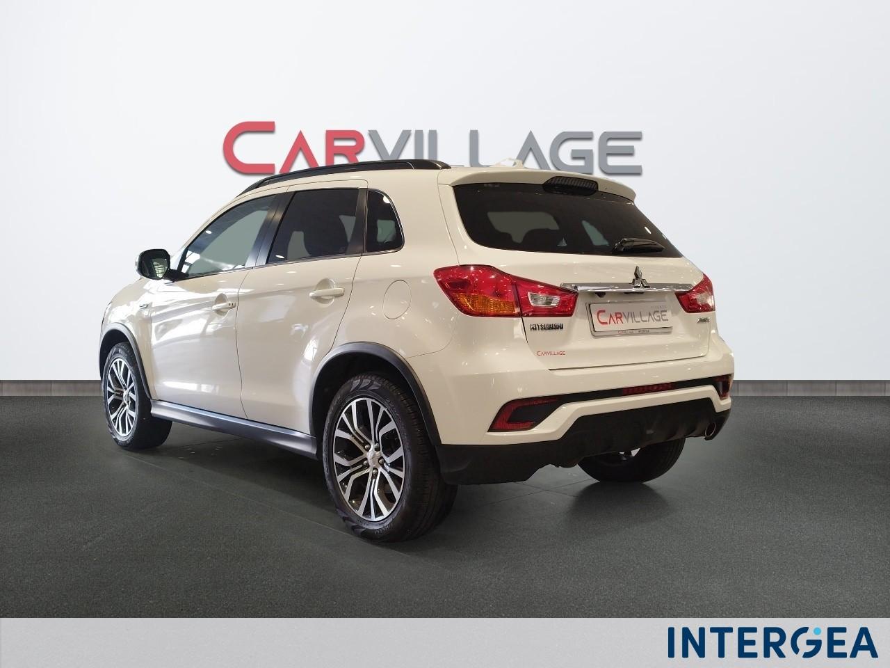 MITSUBISHI ASX 1.6 Intense navi 2wd my18