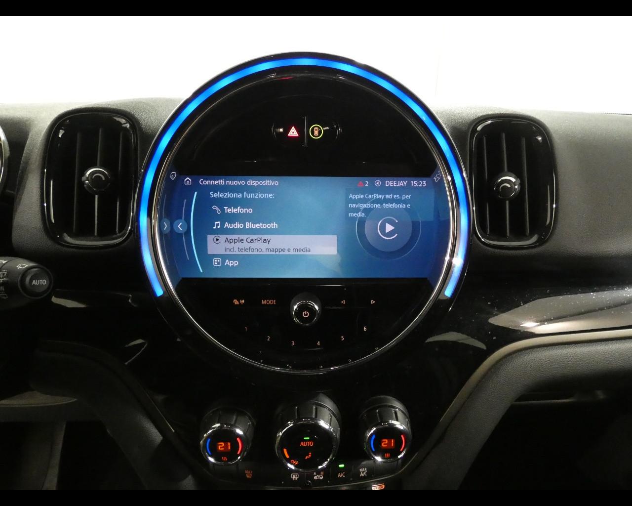 MINI Mini Countrym.(F60) - Mini 2.0 Cooper SD Business Countryman