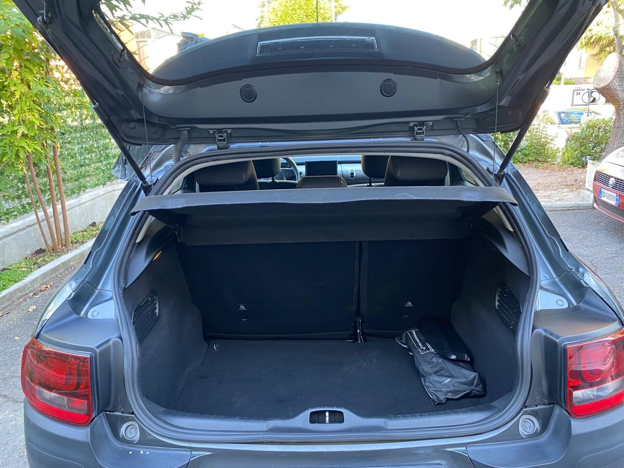 Citroen C4 Cactus PureTech 82 Shine