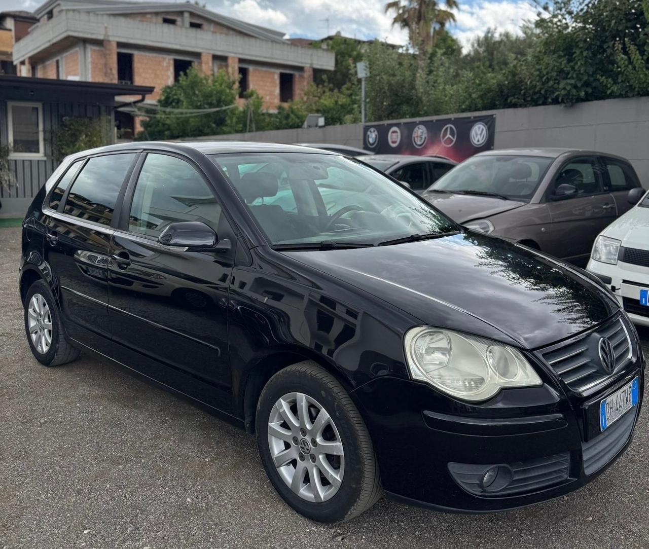 Volkswagen Polo 1.4/80CV TDI 5p. Sportline