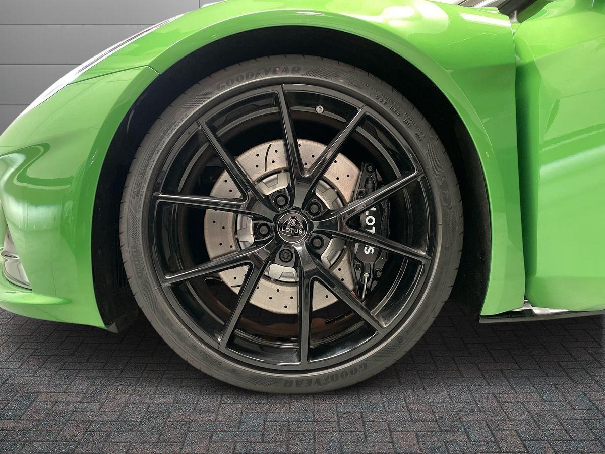 LOTUS EMIRA TURBO SE