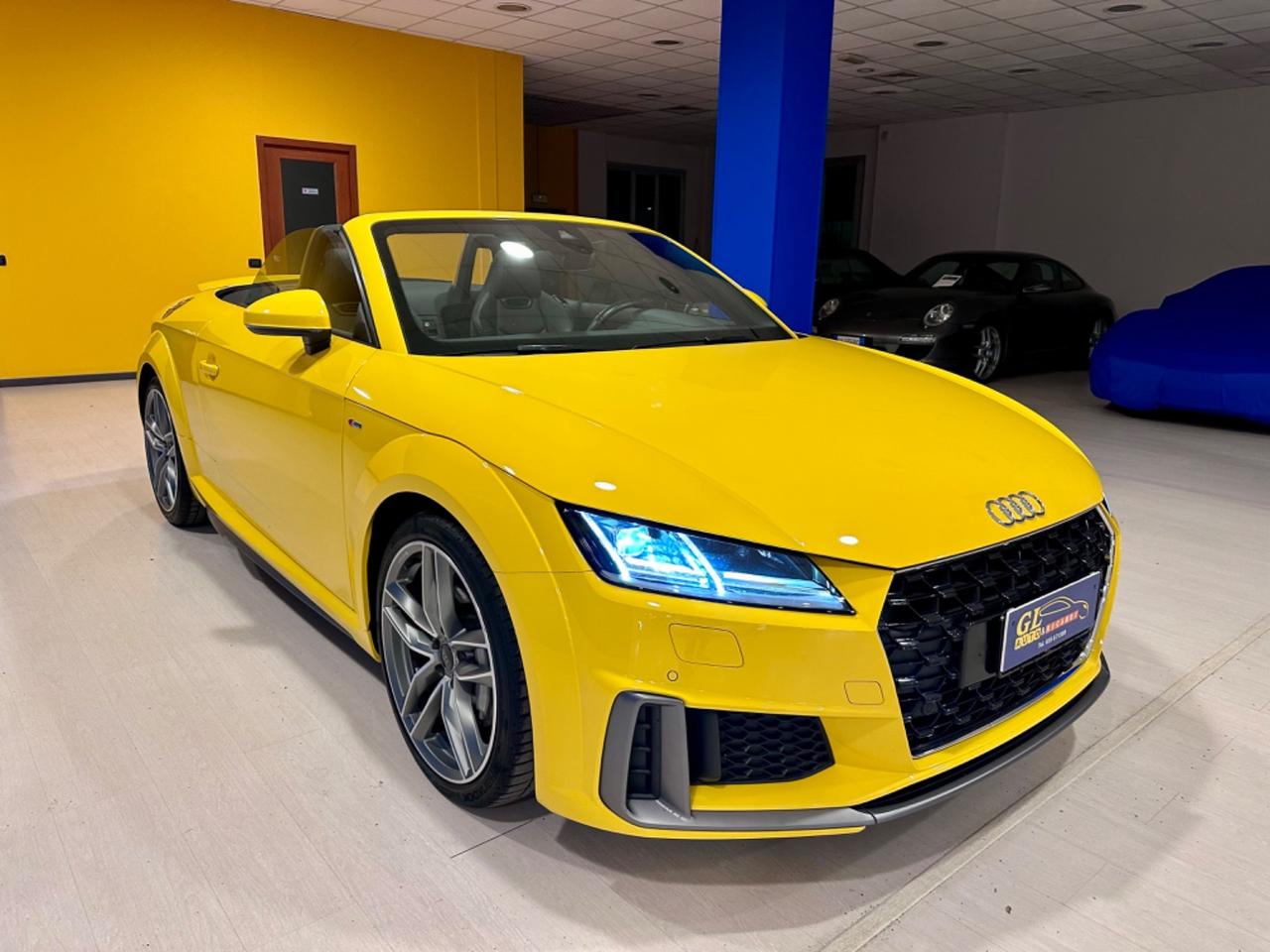 Audi TT ROADSTER*MANUALE*245CV*FULL OPTIONAL*PARI AL NUOVO*UNICO PROPRIETARIO