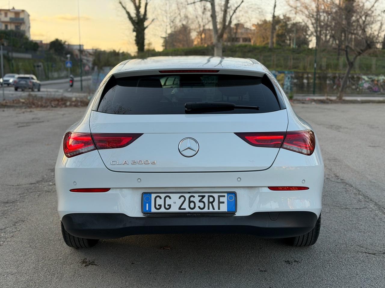 Mercedes-benz CLA 200d 2022 Automatic Shooting Brake