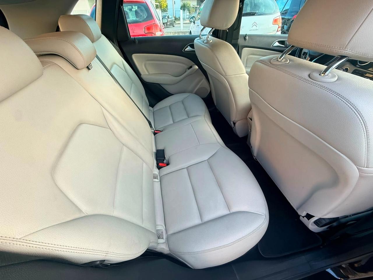 Mercedes-benz B 200 NGD Executive