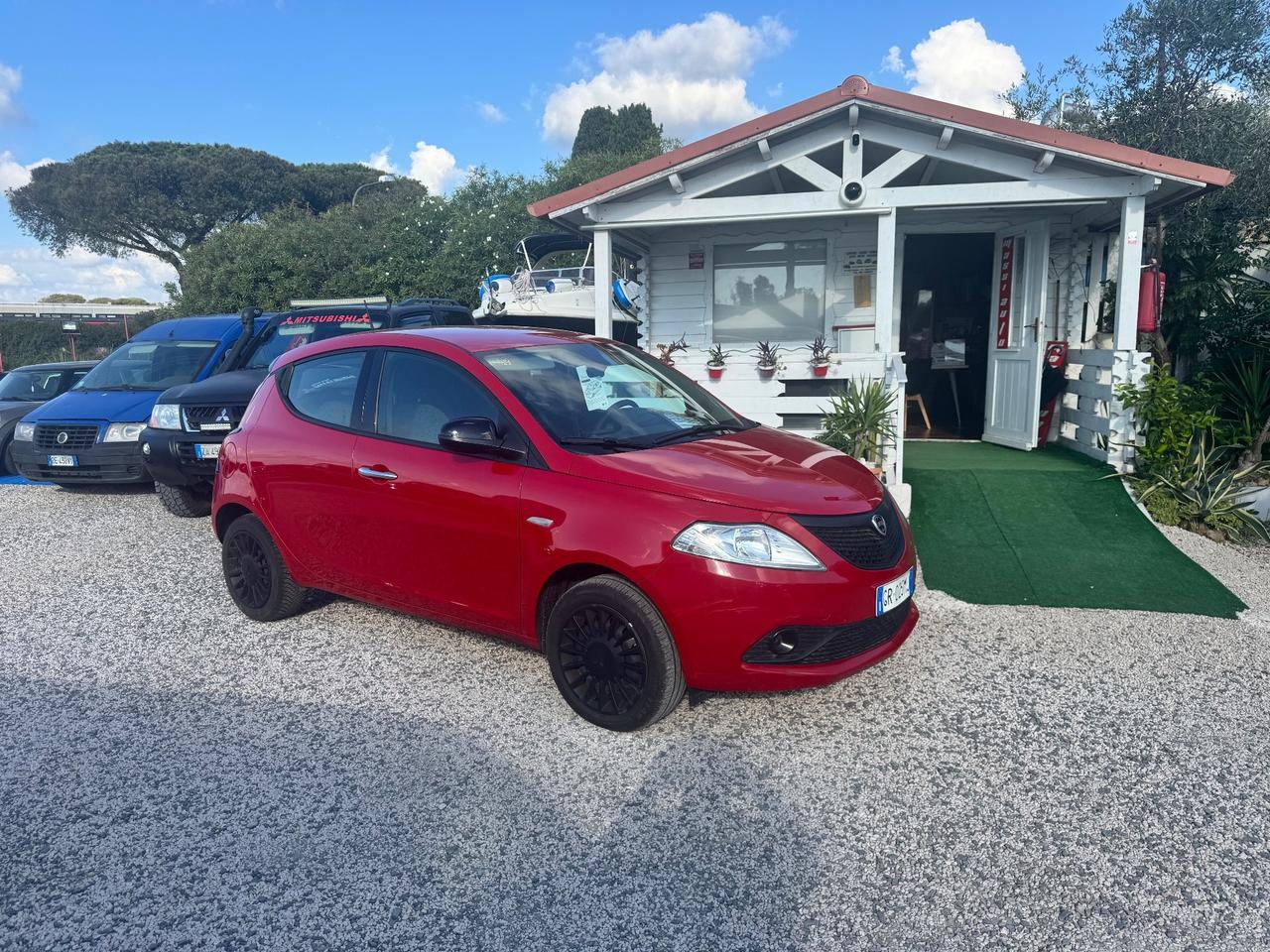 Lancia Ypsilon 1.0 FireFly 5 porte Hybrid GARANTITA