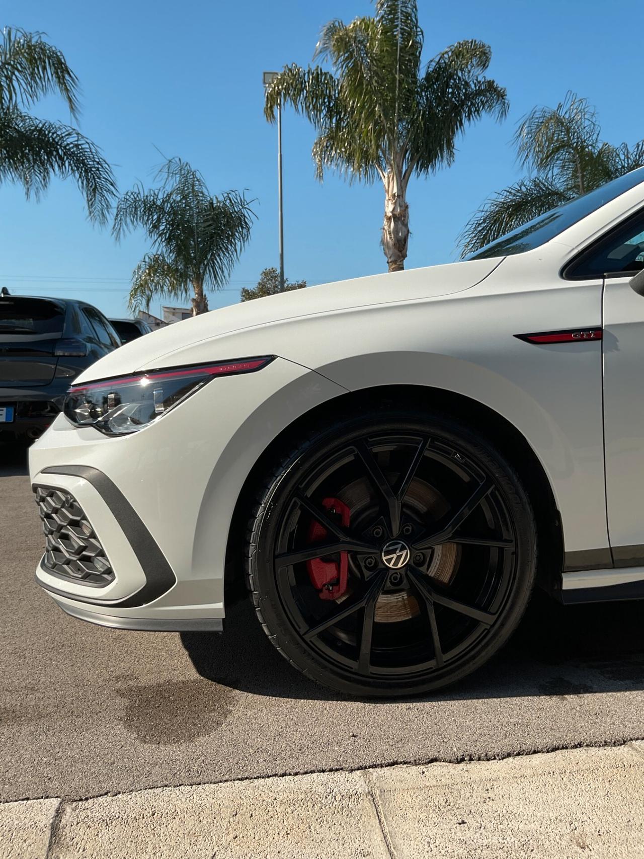 Volkswagen Golf GTI 2.0 TSI Ultimate