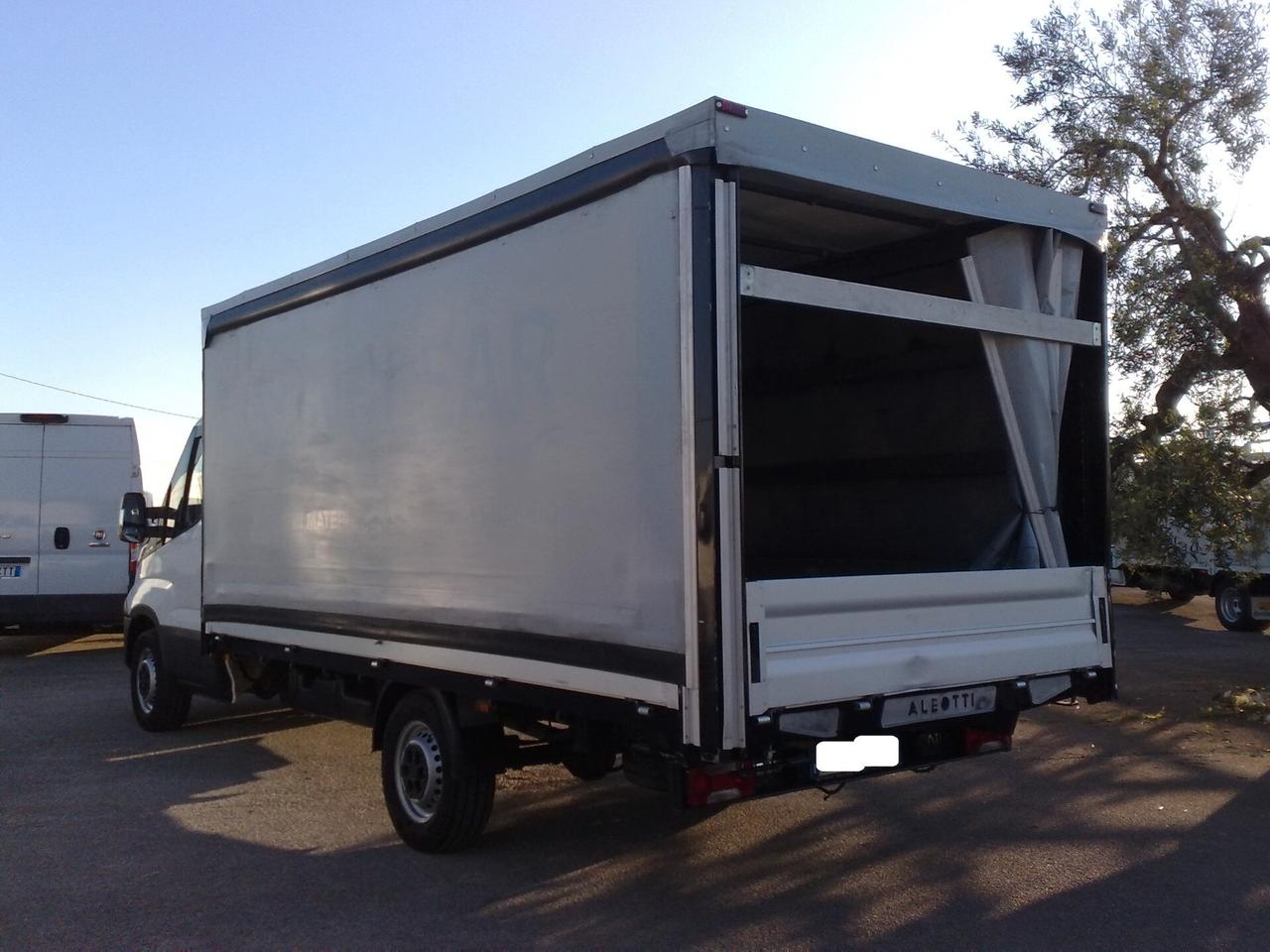 Iveco Daily 35s12 2.3hpt CENTINATO - 2016