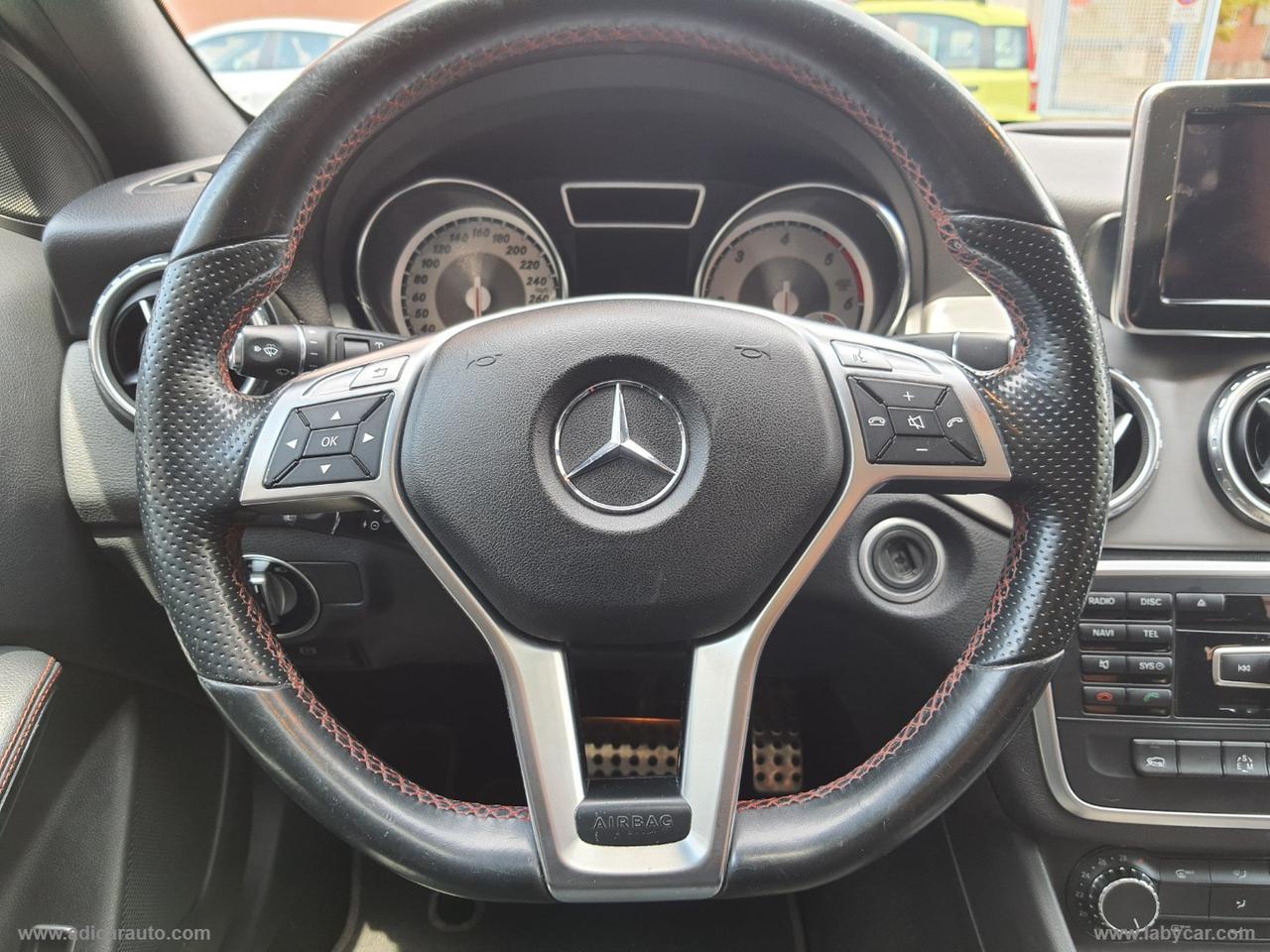 MERCEDES-BENZ GLA 200 CDI Automatic 4Matic Premium