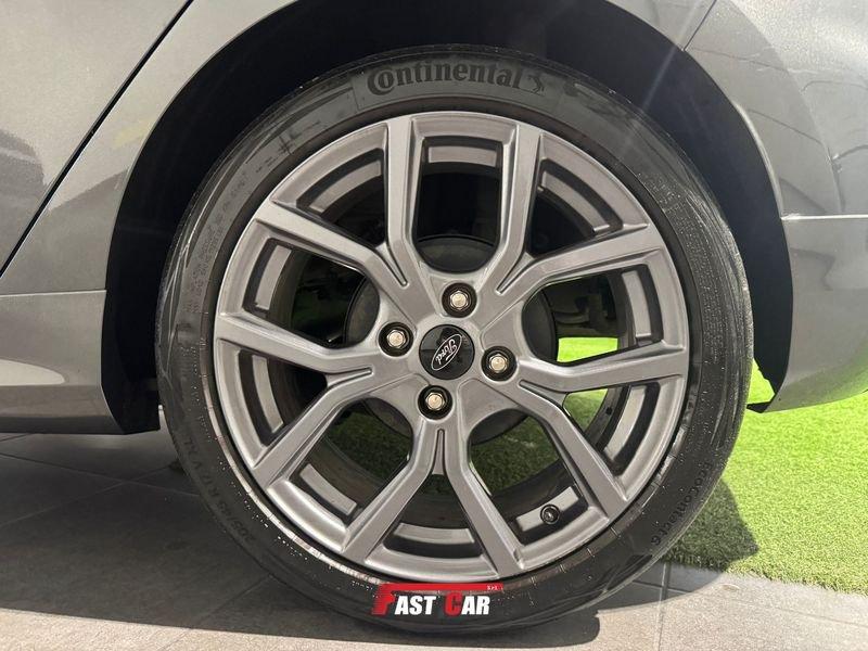 Ford Fiesta 1.0 Ecoboost Hybrid 125 CV 5 porte ST-Line