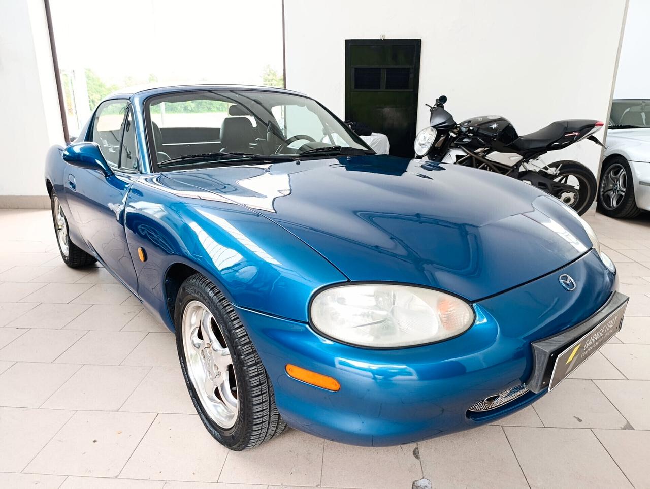 Mazda MX-5 1.8i 16V cat 10th Anniversary HARD TOP