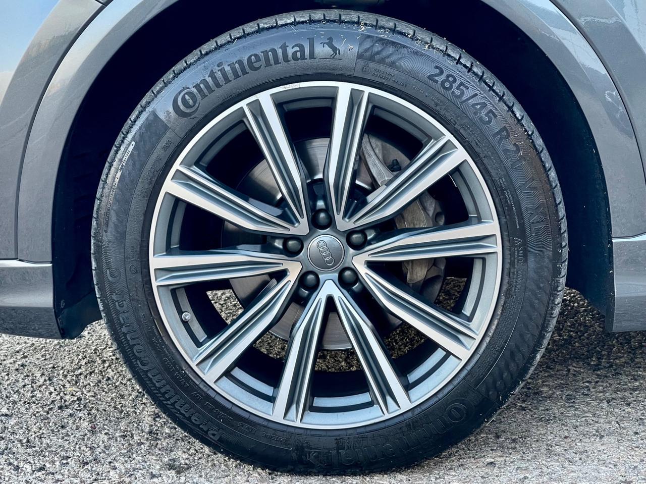 Audi Q8 50 TDI 286 CV Quattro S-Line IVA ESPOSTA