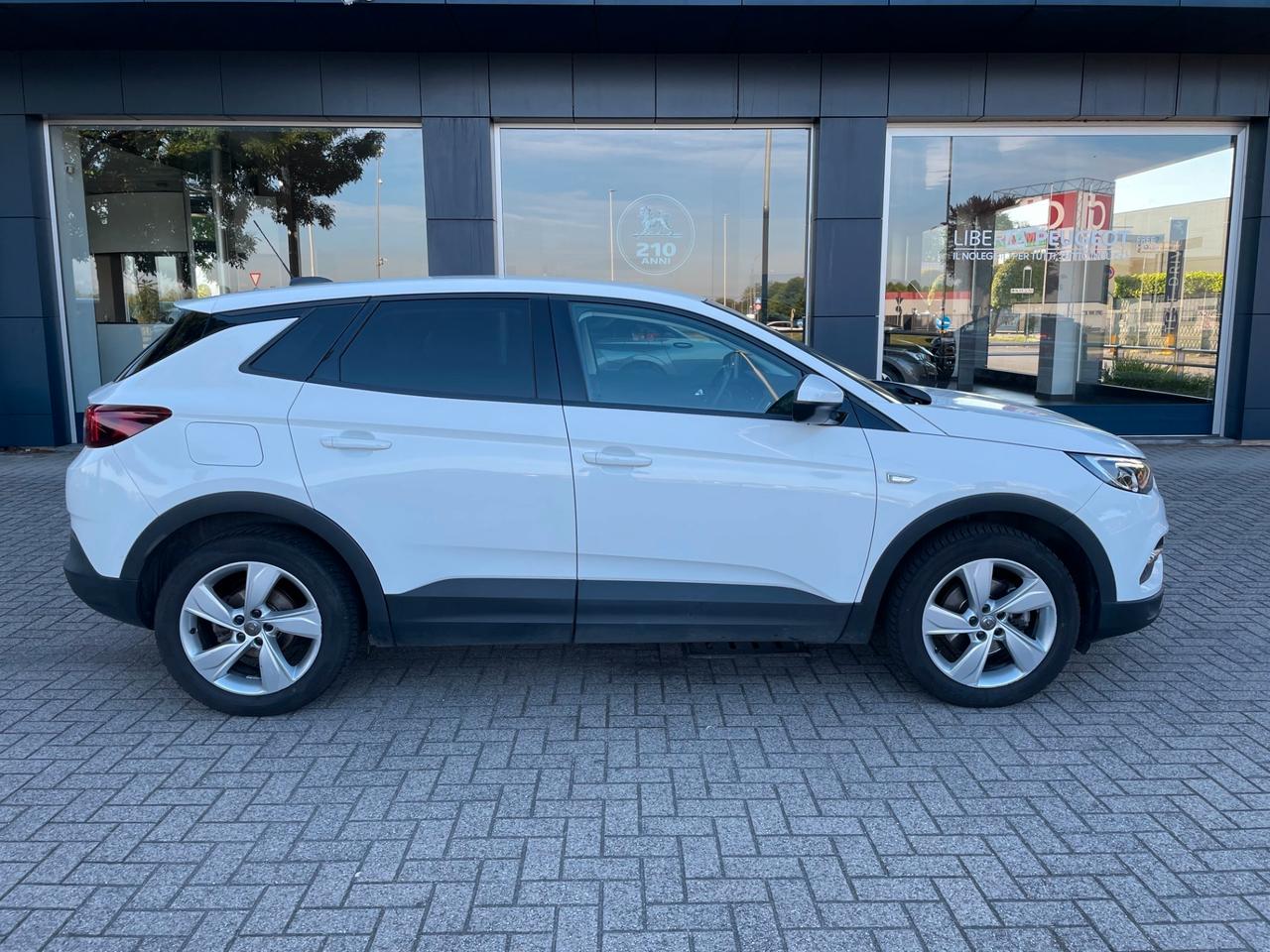 Opel Grandland X 1.6 Diesel 120 cv