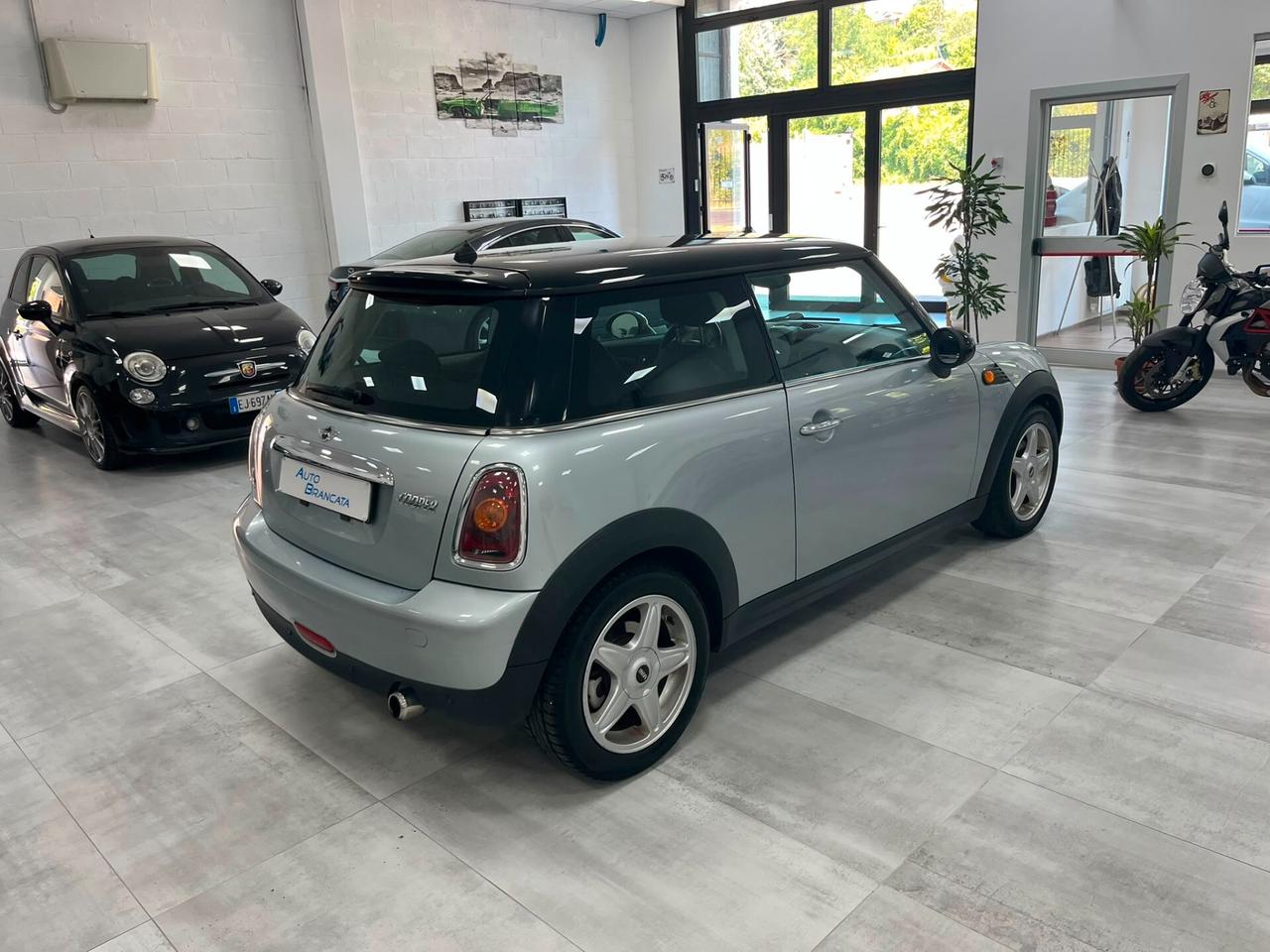 MINI Cooper R56 1.6 120cv