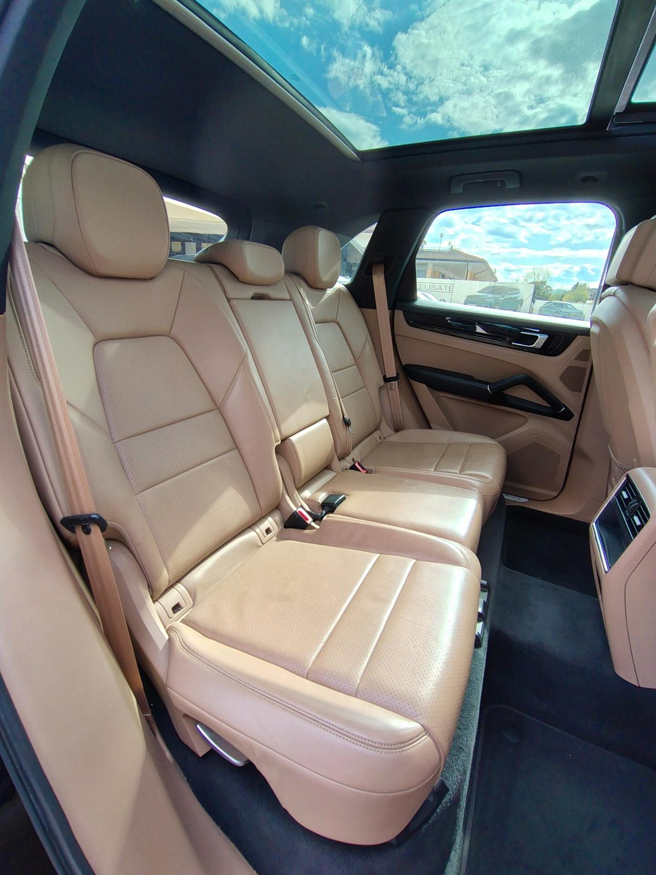 Porsche Cayenne 3.0 V6 340cv 2019