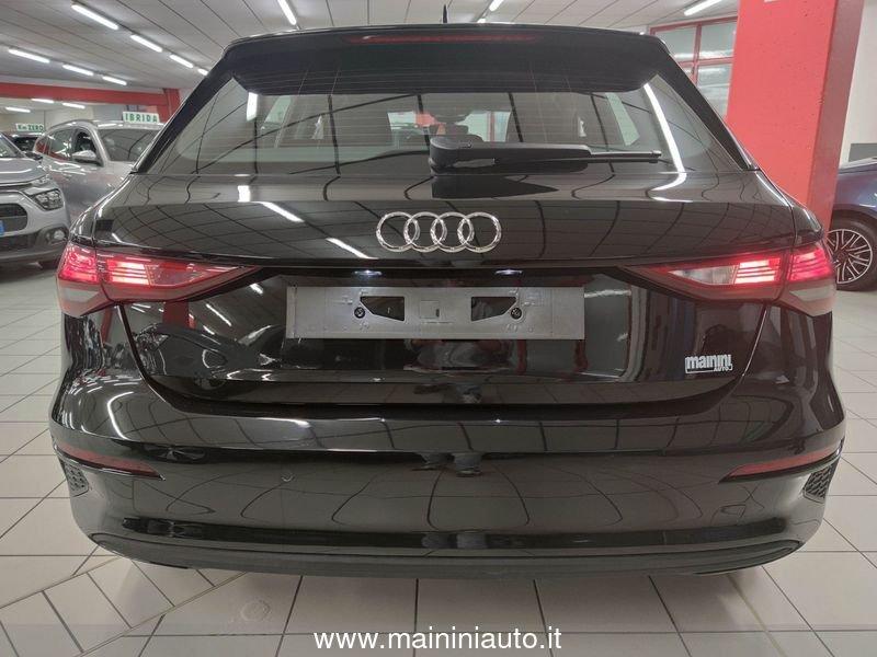 Audi A3 30 TFSI Business Cambio Automatico