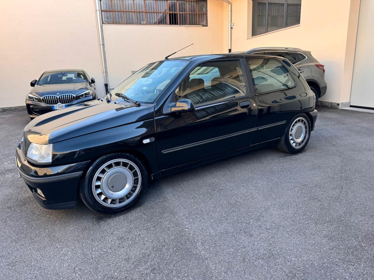 Renault Clio 1.8i 16V cat