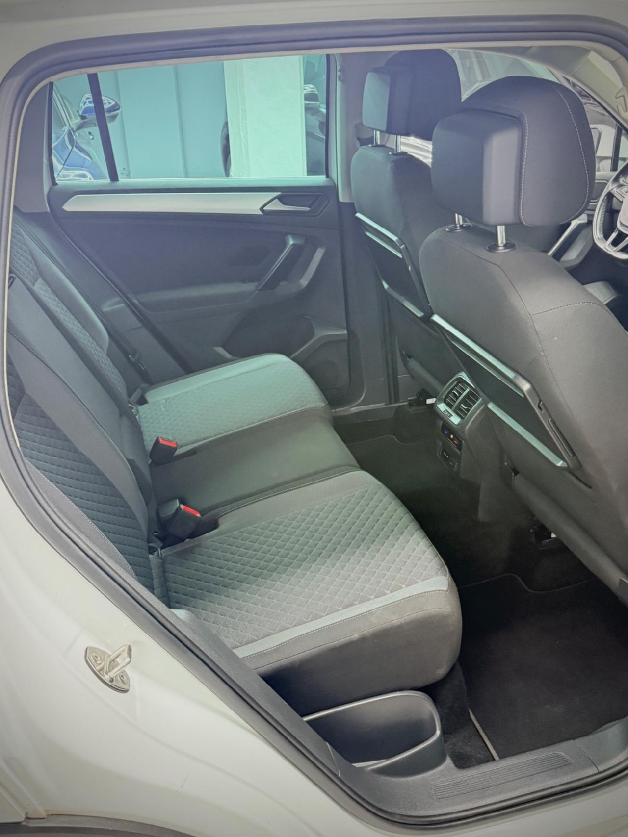 Volkswagen Tiguan 2.0 TDI SCR DSG 4MOTION Advanced BMT