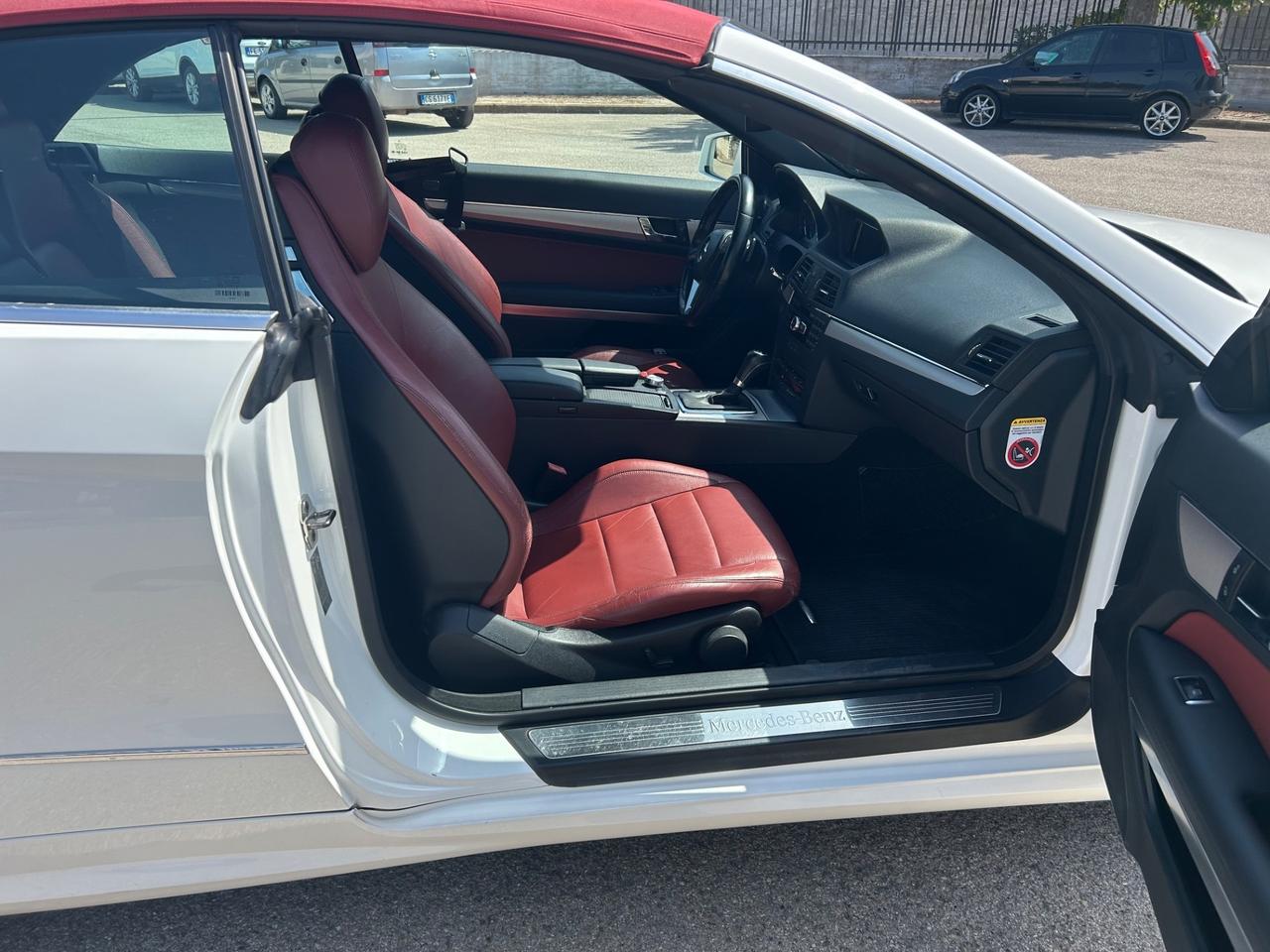 Mercedes-benz E 220 BlueTEC Cabrio Executive
