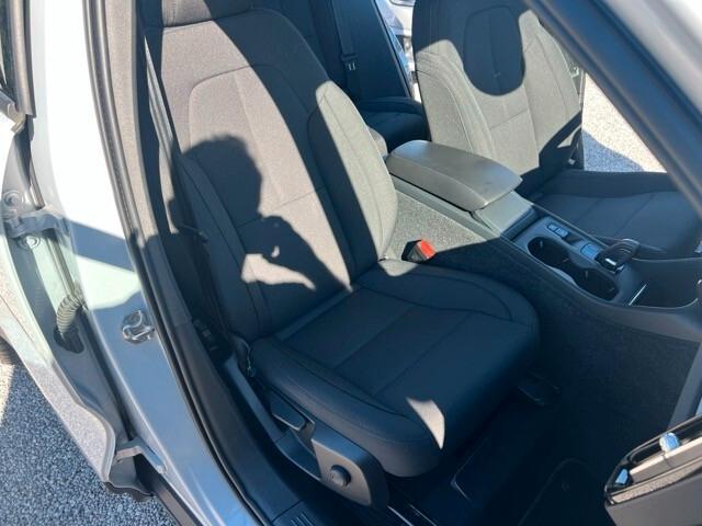 Volvo XC40 1.5 t2 129 Cv Momentum Pro auto