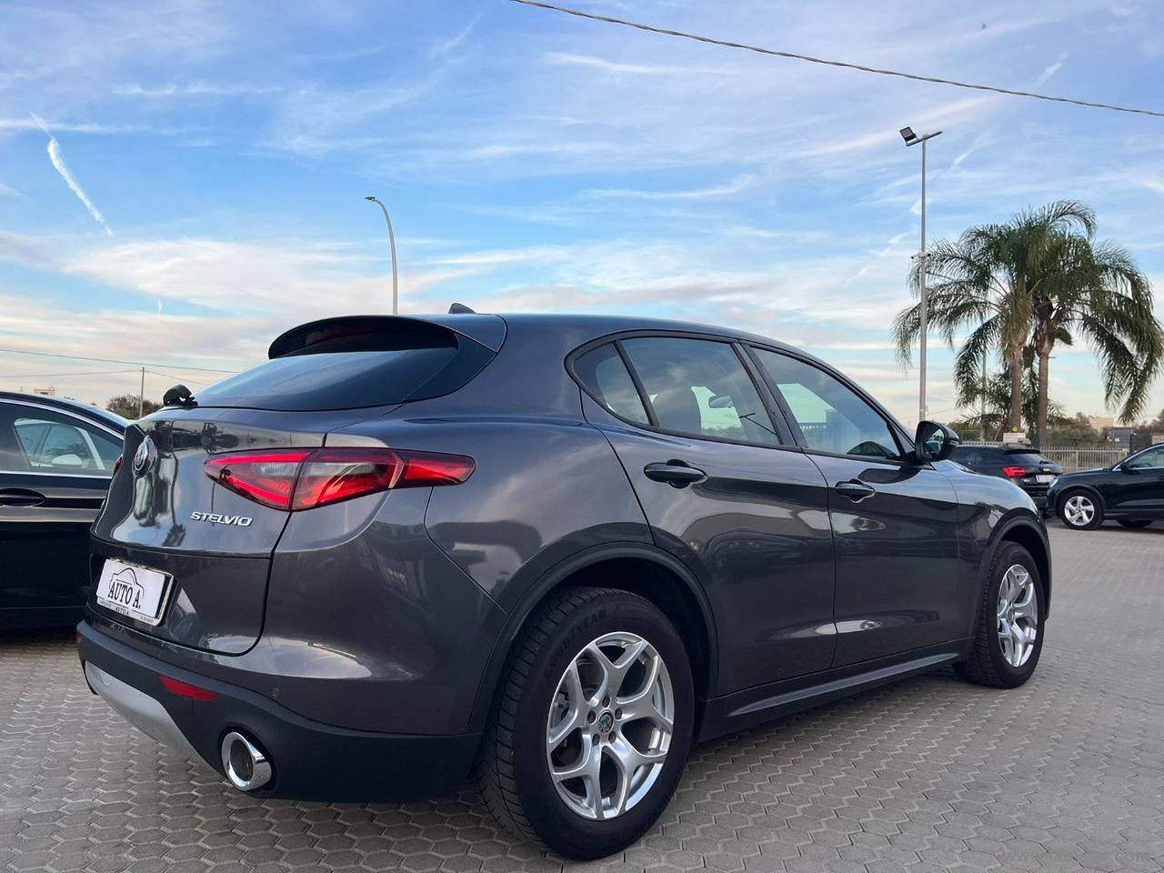 ALFA ROMEO Stelvio 2.2 T.diesel 190 CV AT8 Q4 BUSINESS