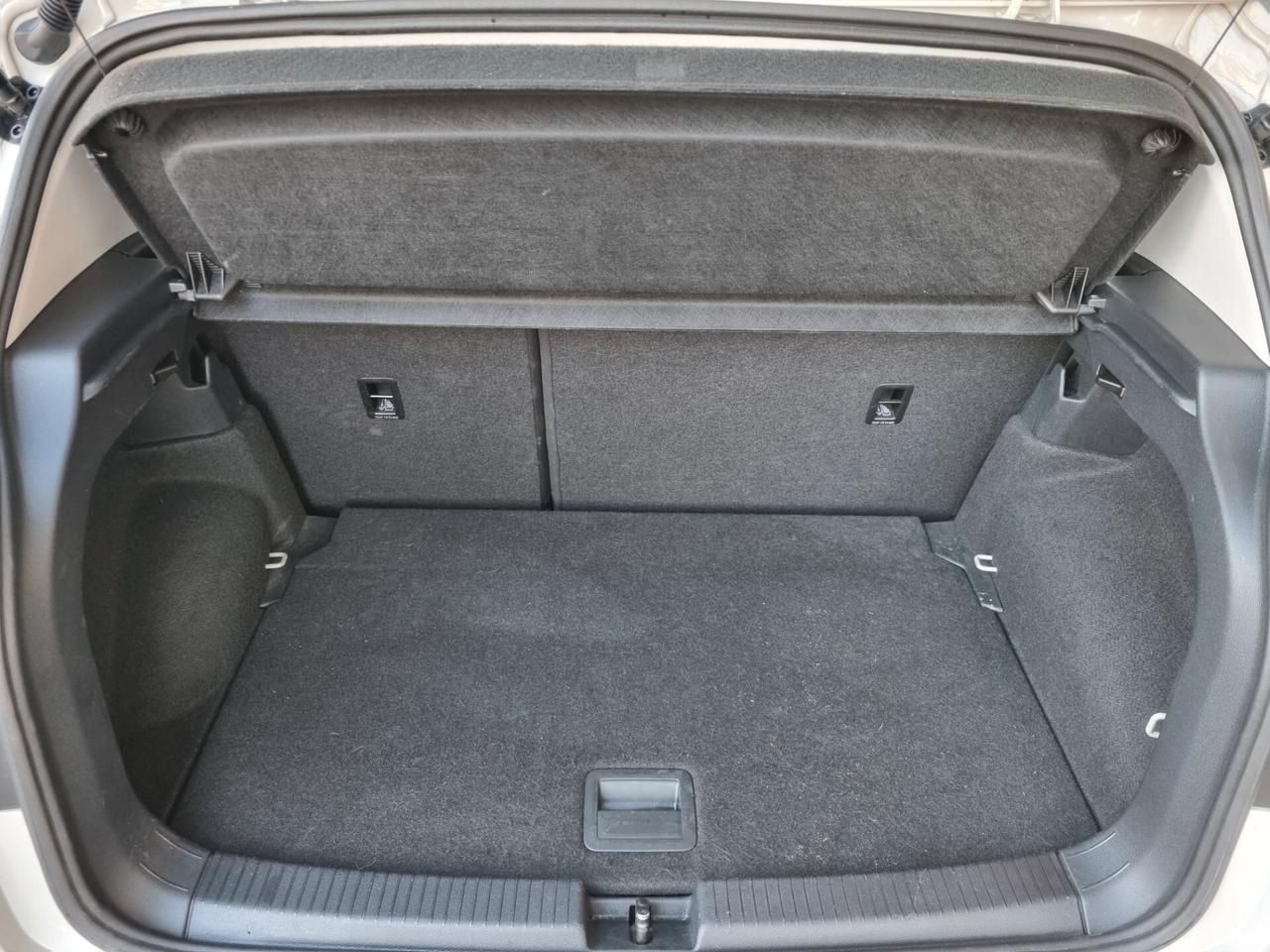 Volkswagen T-Cross 1.0 tsi Urban 95cv